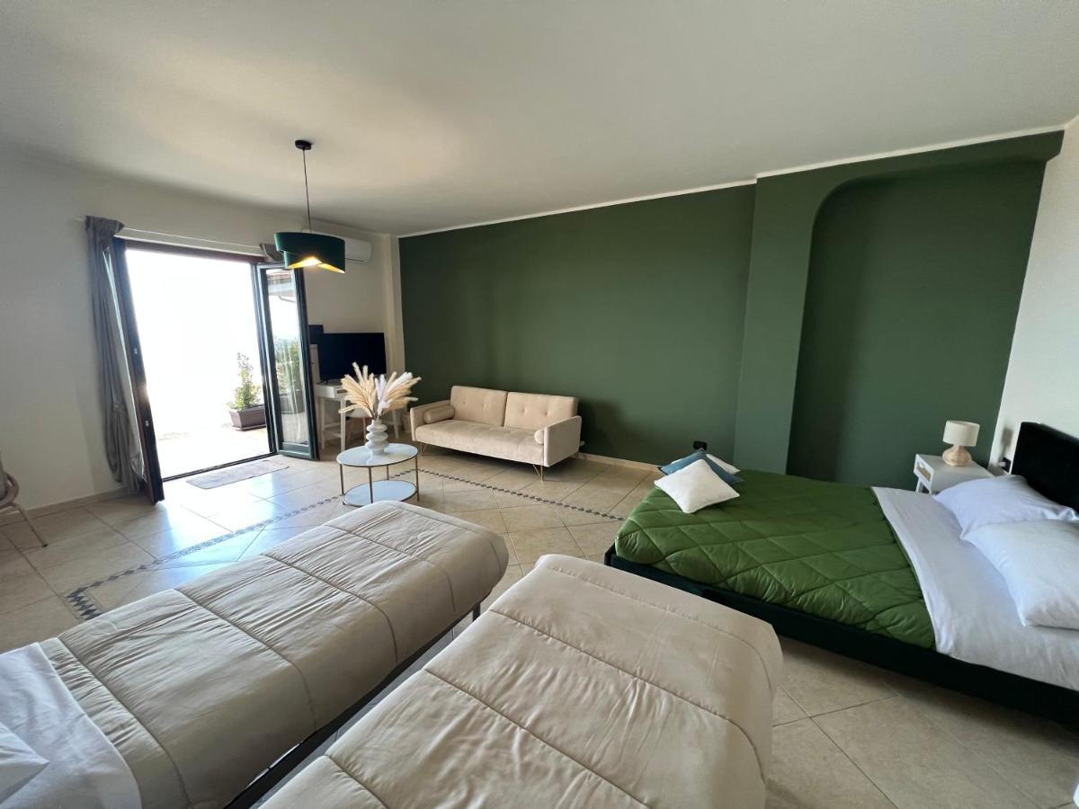 Villa Kiru Vibo Valentia Eksteriør billede